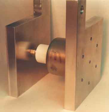 Neutral Isolator 29