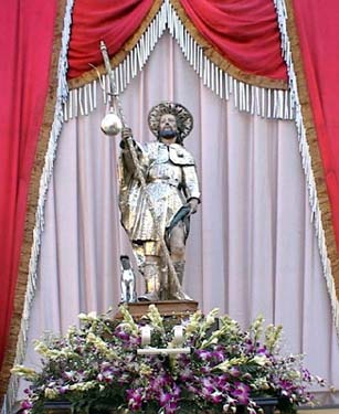 S. Rocco piccolo sul baldacchino.